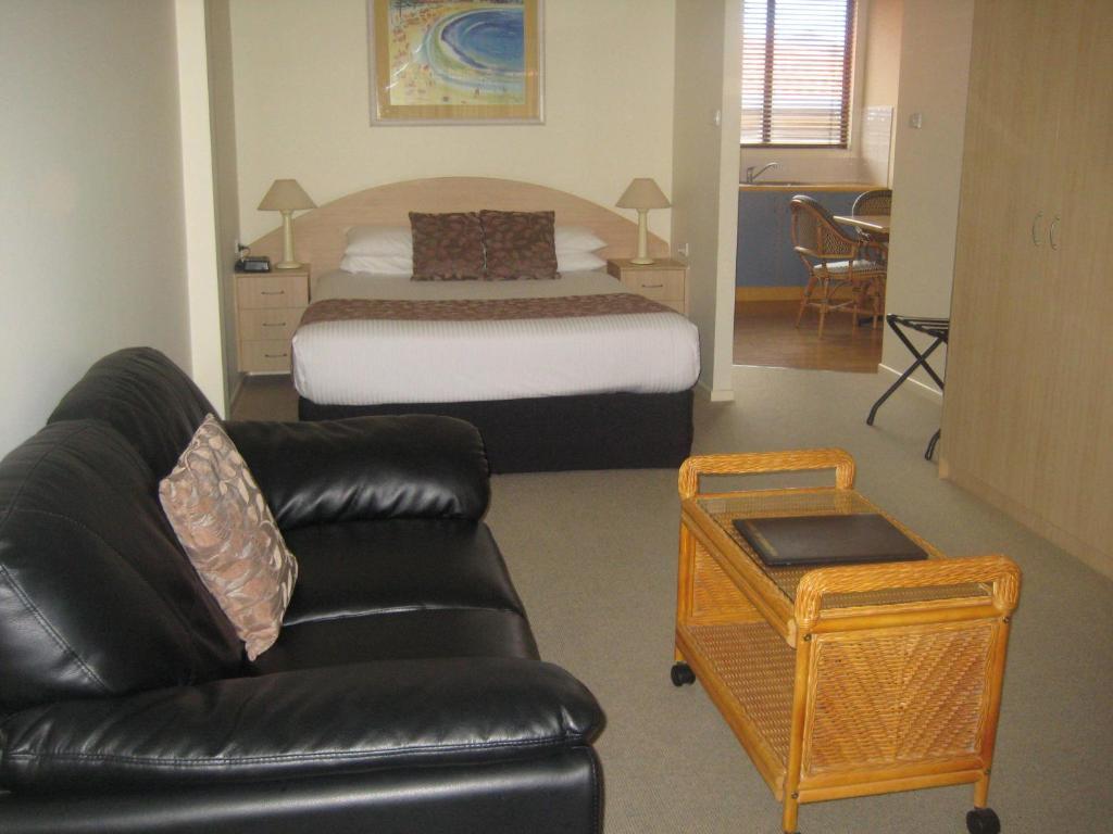 Surf Motel Ямба Екстериор снимка