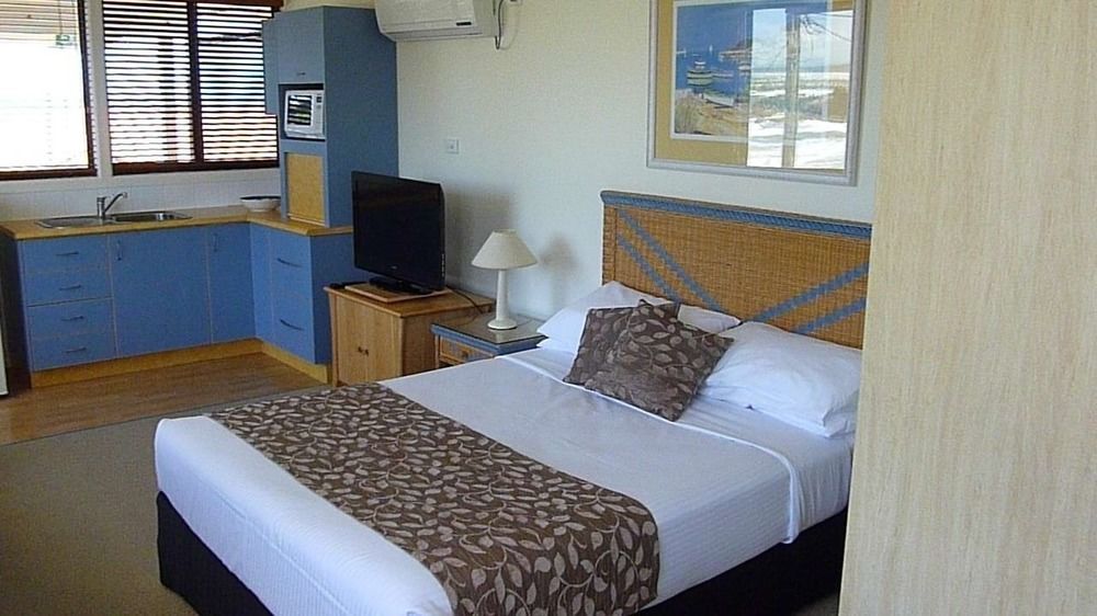 Surf Motel Ямба Екстериор снимка